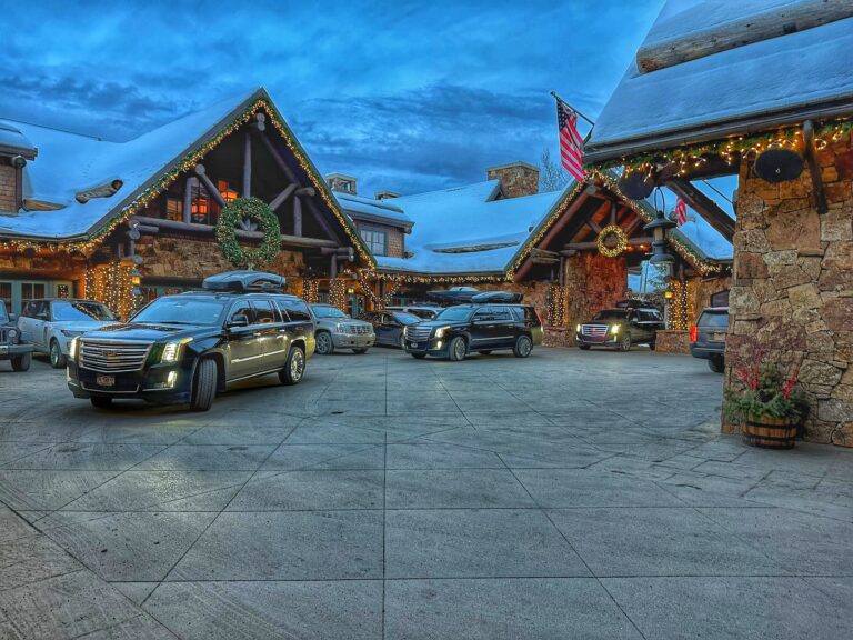 Experience seamless travel with private transportation from Eagle Airport to Vail. Enjoy comfort, convenience, and a stress-free journey to your destination.